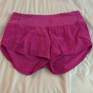 lululemon low rise speed up shorts 2.5 inch inseam